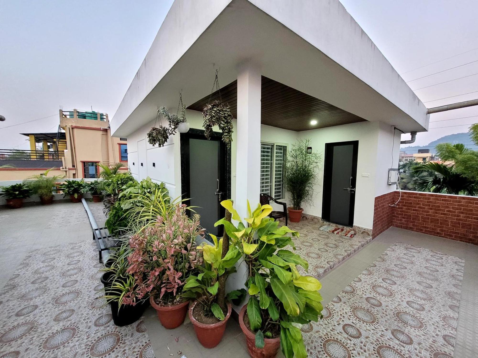 Areca Homestay Guwahati Exteriör bild