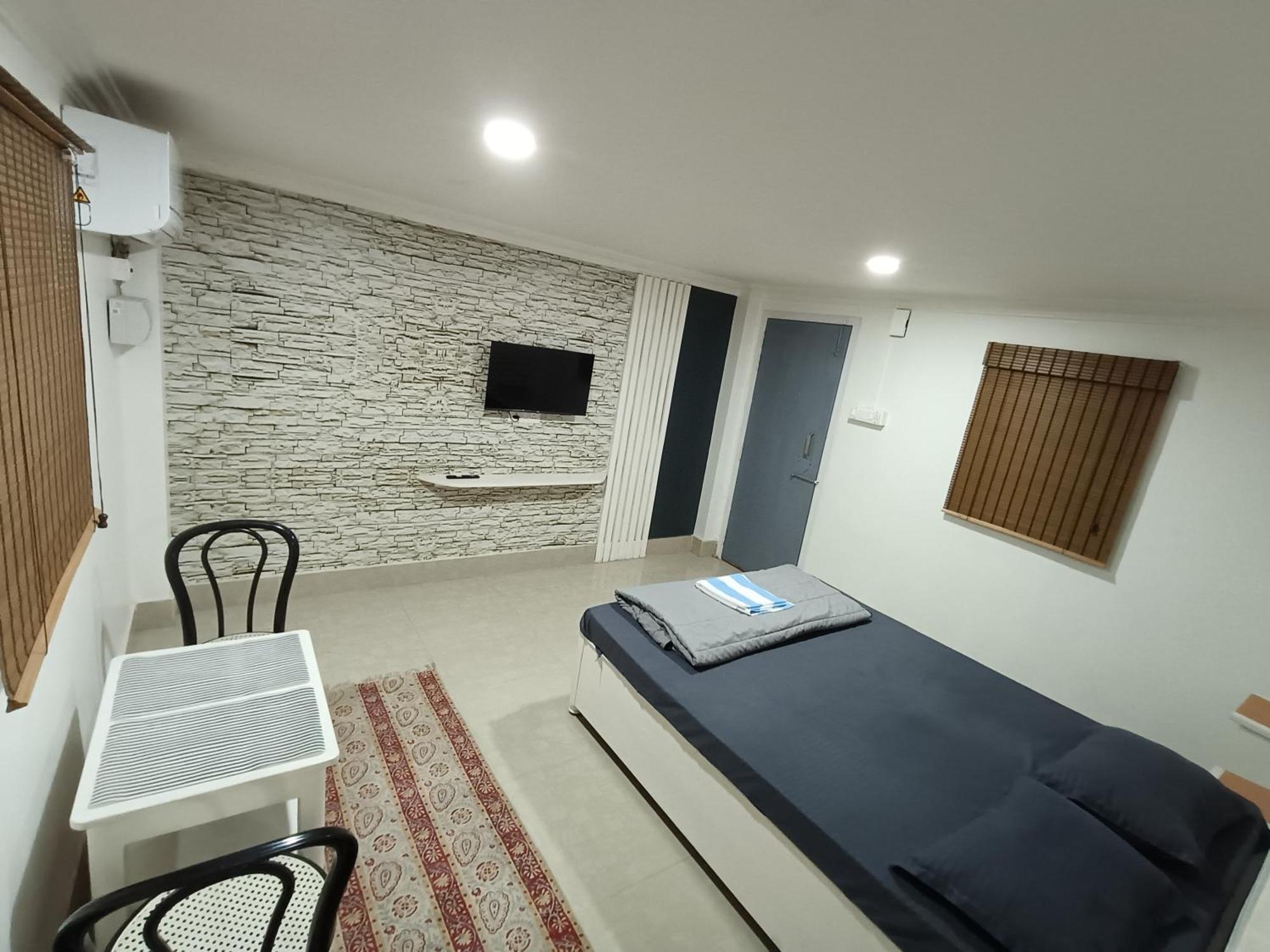 Areca Homestay Guwahati Exteriör bild